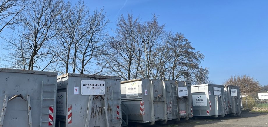 Foto Container im Recyclinghof