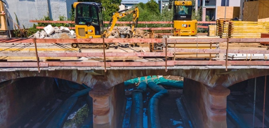 Foto Nidda Brücke Baustelle