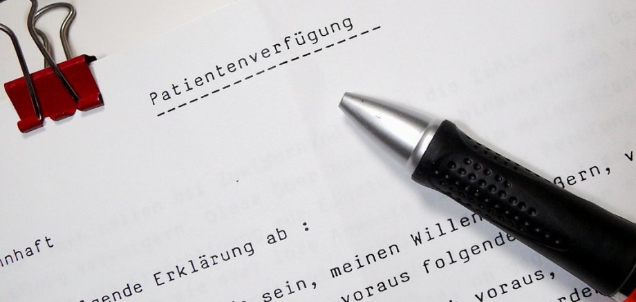 Papier und Stift - Foto